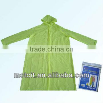 Disposable CPE green color anti-static rain coat with buttons