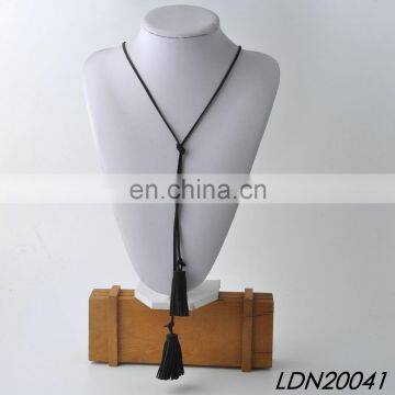 Black long leather twins tassel necklace nacktie