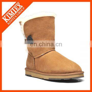 brown leather boots with artificial wool inside