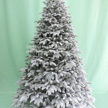 Artificial christmas tree