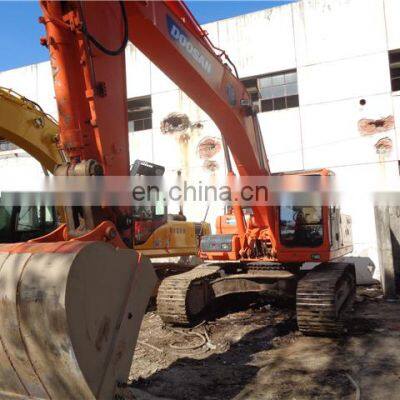 Использованная техника Doosan - экскаватор. Дизельный экскаватор Doosan DX300LC, произведенный в Корее. Doosan DX220, DX300, DX200
