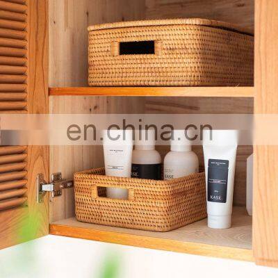 High Quality Rustic Woven Rattan Basket With Lid, Rattan Storage Basket Box, Laundry Basket Wholesale
