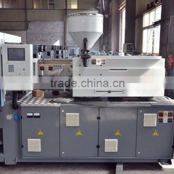 130Ton Precise Plastic Injection Molding Machine