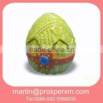 Ceramic easter egg box