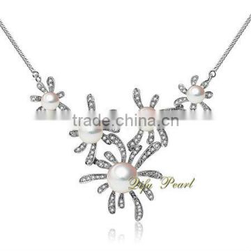 Newest Wholesale Luxury Flower Big Pearl Necklace Design in 925 Sterling Silver