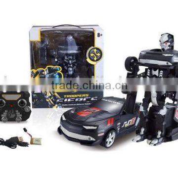 TT661A2.4G RC TRANSFORM ROBOT TOYS