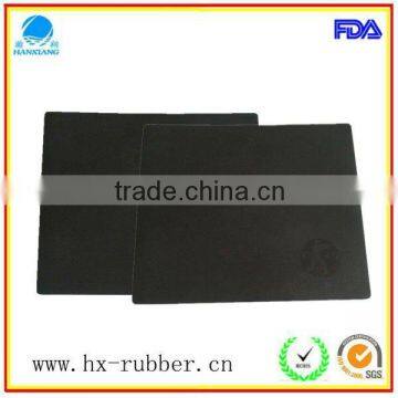 Silicone rubber mat for mouse