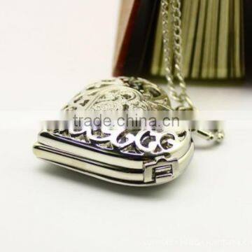 Fancy Side Open Small Size Heart Shaped Pocket Watch in Bulk photo-3