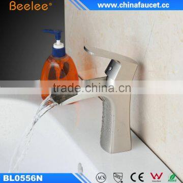 China Waterfall Bathroom UPC Basin Sink Faucet Martillo Del Agua photo-6
