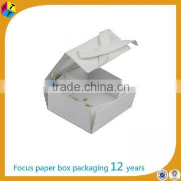 Small White Cardboard Clear Top Gift Boxes photo-5
