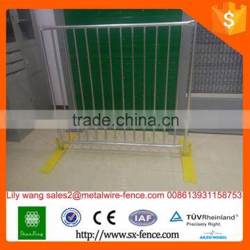 hot dipped galvanized fence crowd control barrier