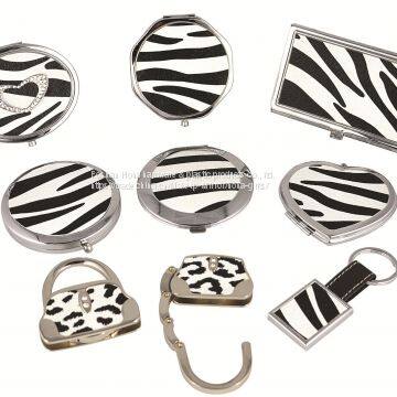 Zebra PU gift set with cosmetic mirror card box handbag holder luggage tag