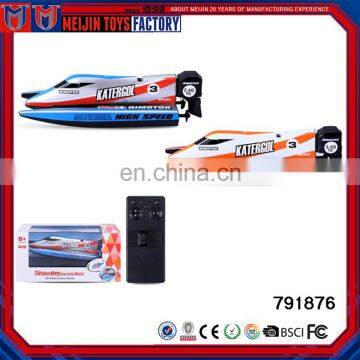 Factory sale kids toy 2.4ghz plastic battery rc boat for sale