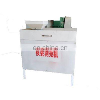 Dry walnut cracker walnut breaker walnut cracking machine