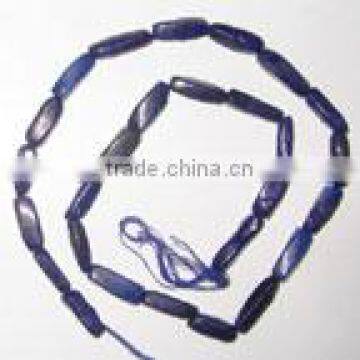 Lapis plain twisted gem beads