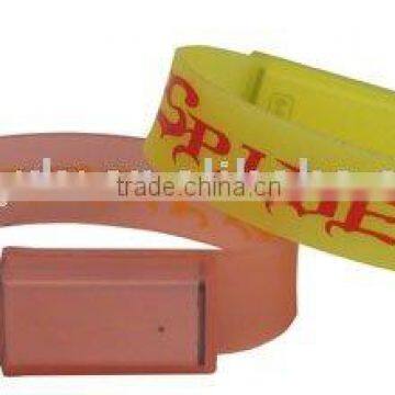 Silicone Wristband with USB Drive