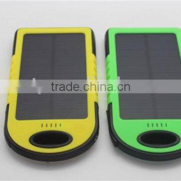 Hot sale 5000mAh waterproof solar power bank for iphone and ipad