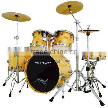 lacquer musical drums set