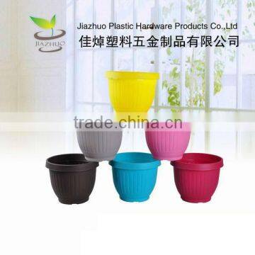 colored pots