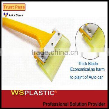 Long hand plastic ice scraper for car window