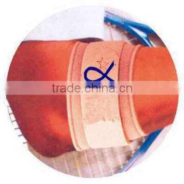 simple design neoprene elbow support