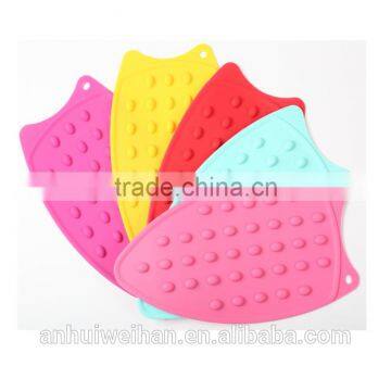 Factory Direct Sale Anti-slip Silicone Iron Mat Rest Pad Blue