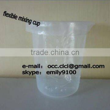 Flexible Mixing Cup With Holder