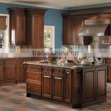 Traditional American Style Solid Wood Maple Kitchen Cabinet