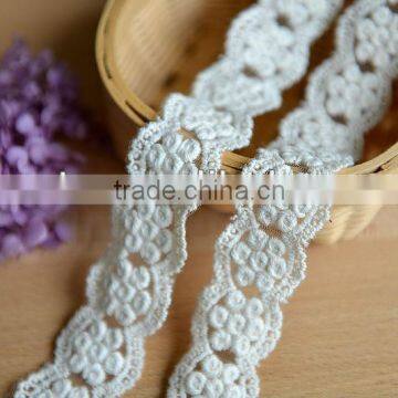 D747 2013 new design white embroidery designs flower lace for dresses