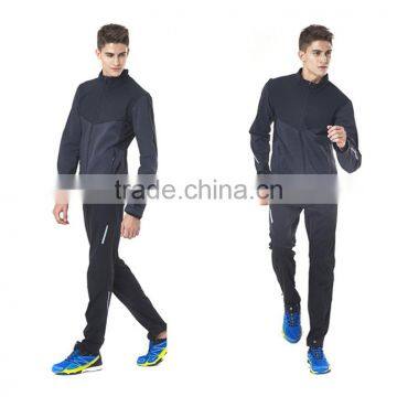 2015 Hot Sale Breathable Waterproof Softshell Jacket Wholesale photo-4