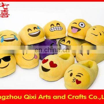 OEM service made in China plush indoor emoji slippers cute difference face cheap custom emoji slipper