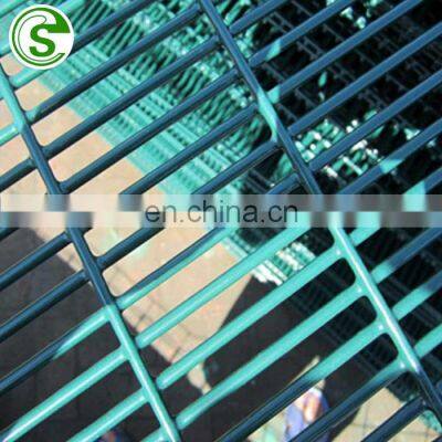 High quality anti-climb wire wall wire mesh outdoor field anti climb 358 fence