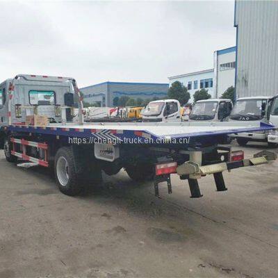 6 Ton Dongfeng Flatbed Wrecker Truck Sliding Platform Wrecker Rollback Beds Road Recovery Tow Truck photo-3