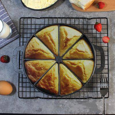 High Quality Oil Plant 8 Holes Pre-Seasoned Cast Iron Bakeware Pan Nonstick Cake Pan Custom With Handle photo-5