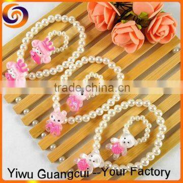 Necklace bracelet ring pearl costume jewelry set