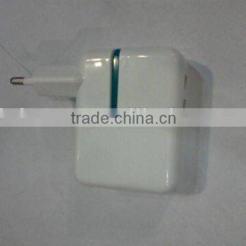 Universal travel adaptor with 2 USB output