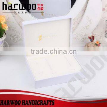 High-end white paper jewelry box for cufflink and money bag