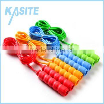 2.4M child eco-friendly pvc jumping ropes with PP handle