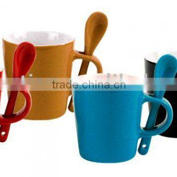 6oz colorful ceramic mug with spoon