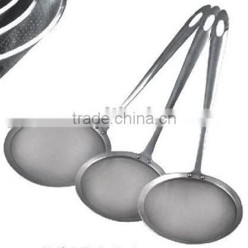 Stainless Steel Long Handle Round Sieve