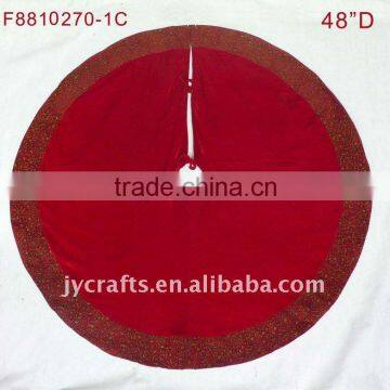 Elegant Velvet Tree Skirt With Tapestry Border