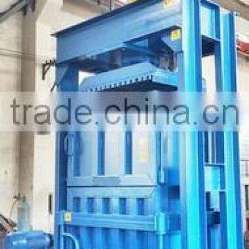 Coconut Machine - Coconut Fibre Baling Press COM160