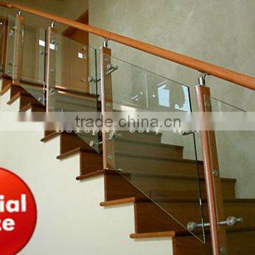 The indoor tempered glass stair railing