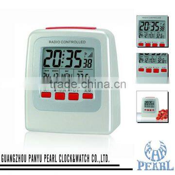 Pearl Radio Controlled Desk Clock PR008