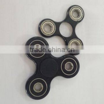 2017 hot sales Tri Spinner Fidget Toy with hybrid zro2 ceramic bearing 608 bearing