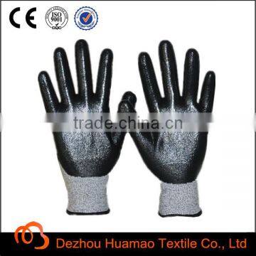 Nitrile Palm Coated HPPE Level 5 Cut Resistant Gloves