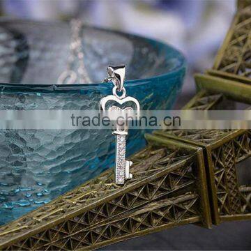 925 Sterling Silve Trendy Heart Shape Key Pendant photo-3