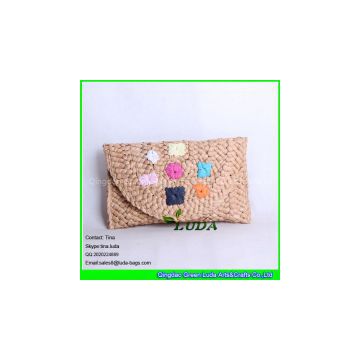 Embroidery Handbag Handmade Cornhusk Straw Clutch Bag