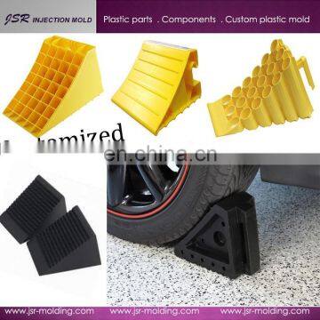 Wholesale customized high quality and factory price truck/ car/ motorcycle adjustable plastic wheel chock