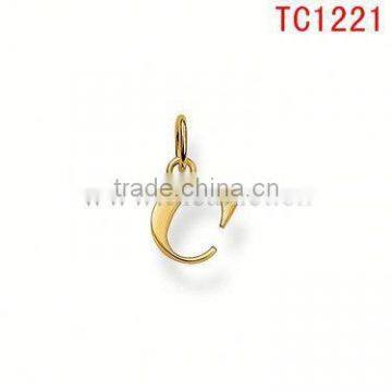 TC1221 latest stylish gold alphabet C christmas ornament wholesale jewelry pendant charm factory price